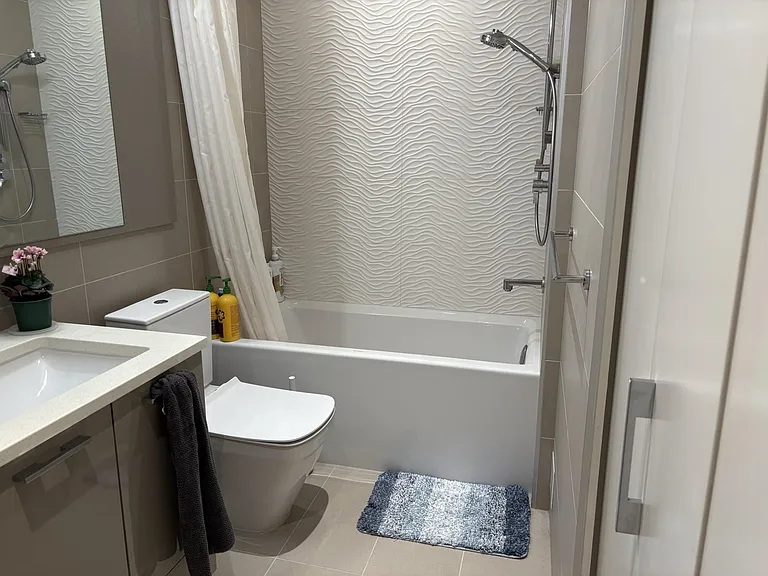 4408 Cambie St #302 — Photo 6