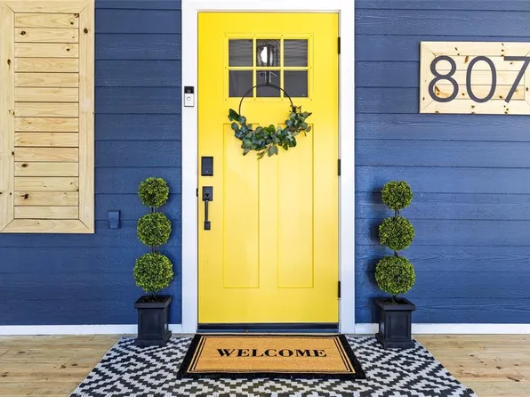 807 E Genesee St, Tampa, FL 33603