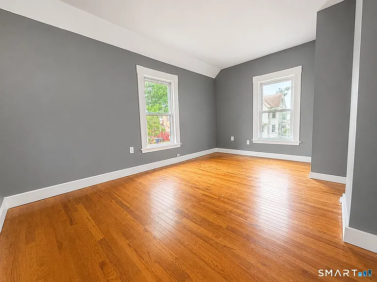 205B Laurel St — Photo 19