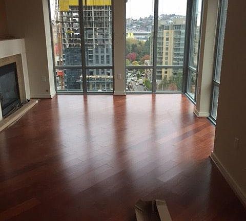 Living room: new hardwood in 2017.