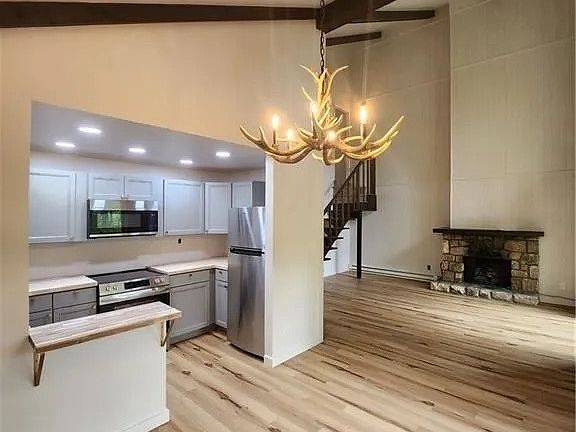 3rd image of 1491 Sugar Mountain Dr #45