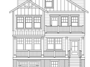 17 N Kenyon Ave, Margate, NJ 08402