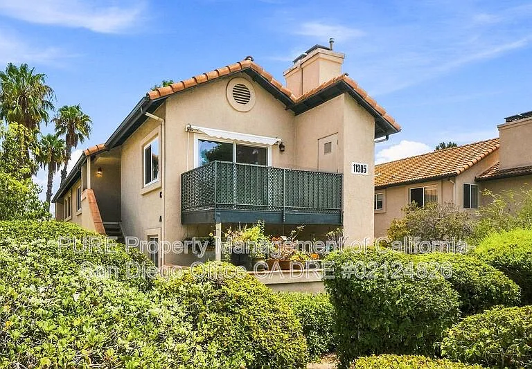 11305 Avenida De Los Lobos #C — Photo 1