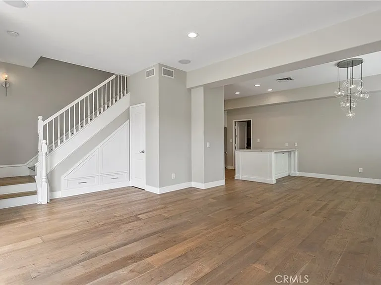 500 Marigold Ave — Photo 12