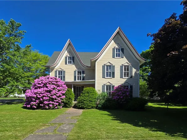 185 E Main St, Canton, PA 17724