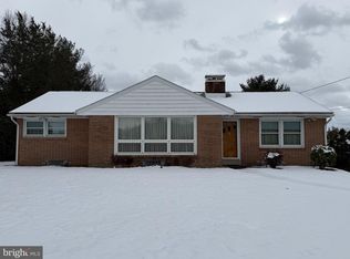 2944 Bernville Rd, Leesport, PA 19533