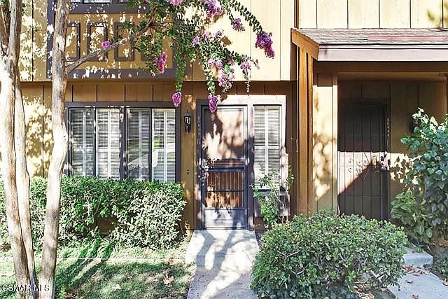 1st image of 20111 Leadwell St Unit 11