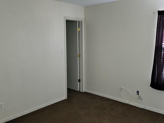 4th image of 3297 Regal Banner Ln