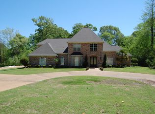 5910 Fontaine Park Dr, Jackson, MS 39206