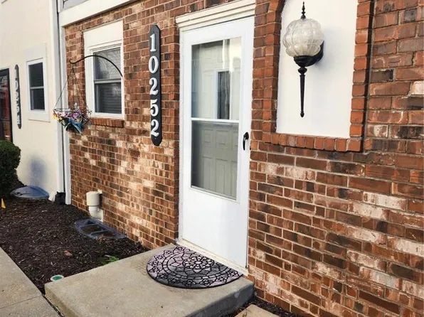 10252 W 96th Ter Unit 146, Overland Park, KS 66212