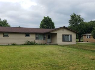 129 S Elm St, Rosedale, IN 47874