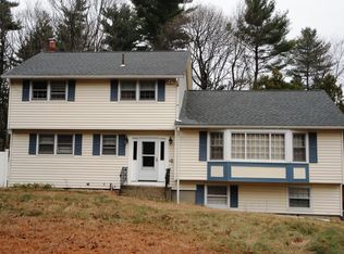 72 Brentwood Rd, Tewksbury, MA 01876
