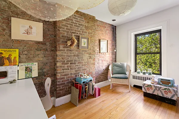 Sold by Compass | media 13