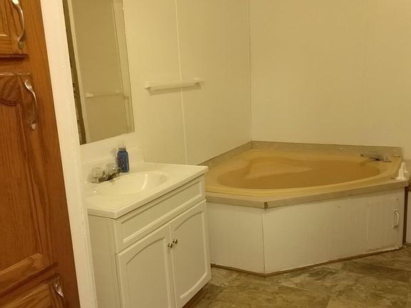 5th image of 6620 118th Ave