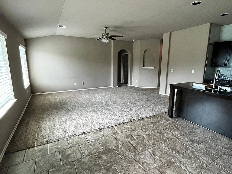 10909 N 120th Ave E — Photo 14