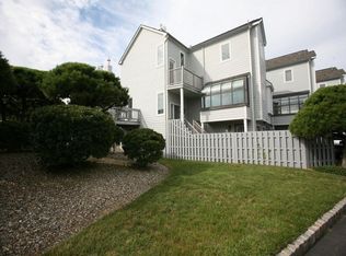 174 Ocean Ave APT 26, Sea Bright, NJ 07760