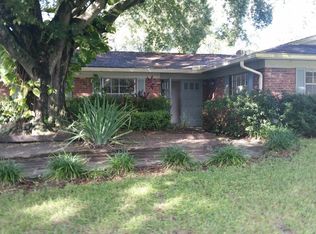 1907 Terry Ln, Tampa, FL 33613