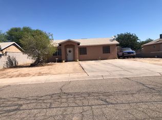 156 E El Chamizal St, San Luis, AZ 85336