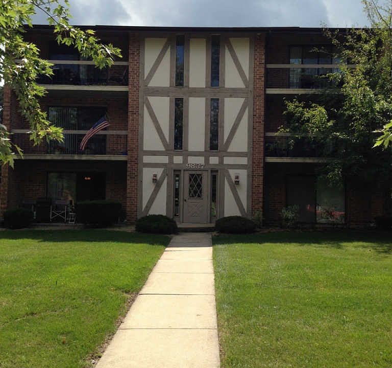 1st image of 9837 Treetop Dr