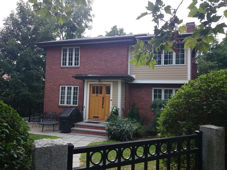 2nd image of 117 Mason Ter