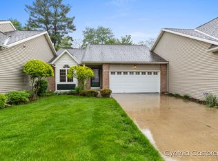 1516 Beechtree Cmns, Grand Haven, MI 49417
