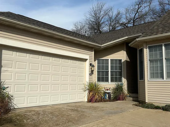 313 Boulder Crk, Chatham, IL 62629