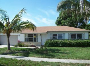 2887 Dolphin Dr, Delray Beach, FL 33445