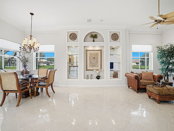 2nd image of 9076 Taverna Way