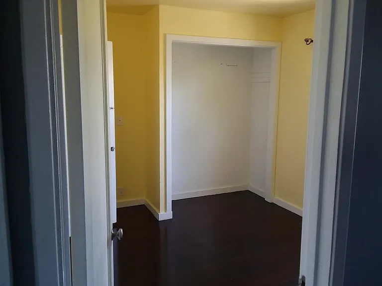 1014 53rd St #UPSTAIRS — Photo 7