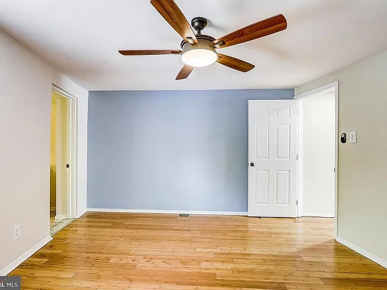4447 Baker St — Photo 14