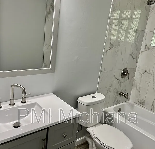 3110 Voll Ln — Photo 18
