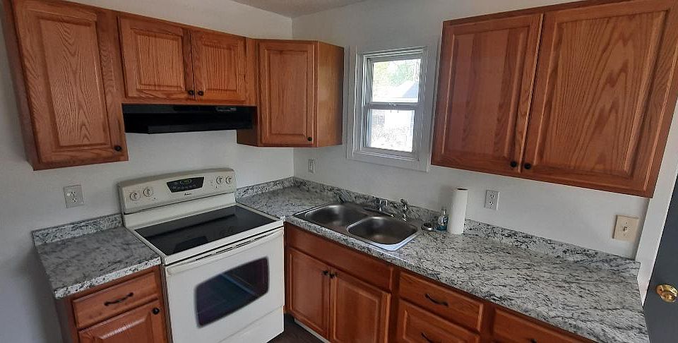 1st image of 1211 State St #1211