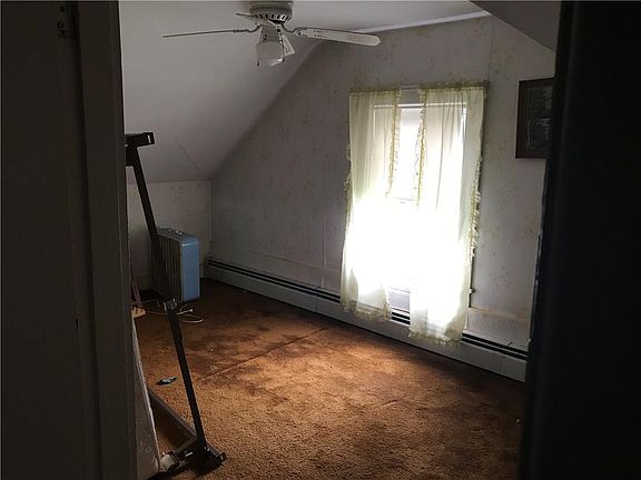 5th image of 5 Albro Ln