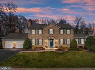 13150 Rounding Run Cir, Herndon, VA 20171