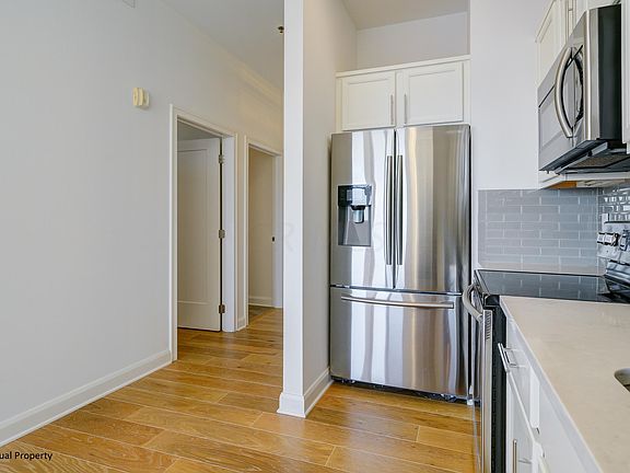 5th image of 825 N 4th St Unit 407
