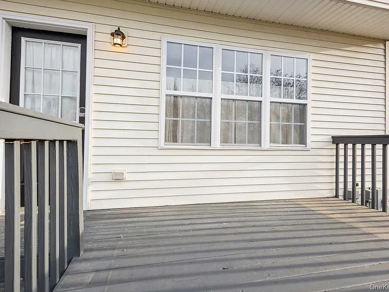 52 Schenck Ave — Photo 32