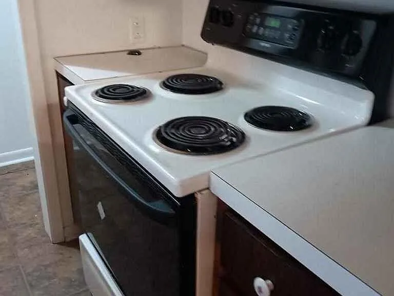 120 W Heron St #101 — Photo 6