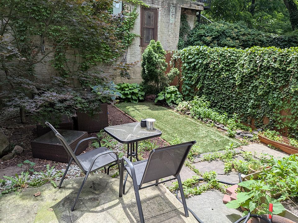 1st image of 140 Saint Marks Ave APT 1