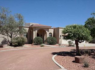 5670 Maurice Bell Dr, El Paso, TX 79932