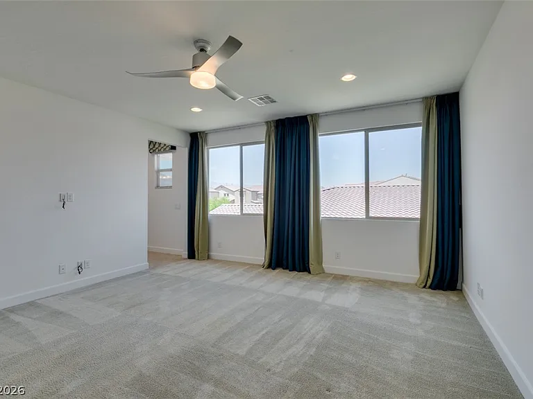 1027 Whitworth Ave — Photo 45