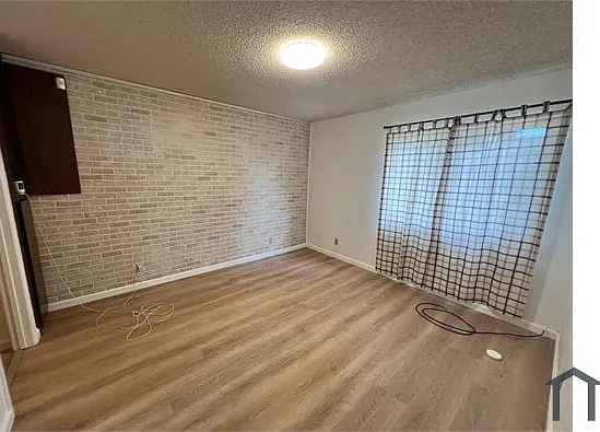 2315 Mandarin Way — Photo 9