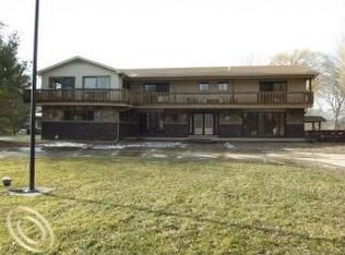 25601 Ryan Rd, Warren, MI 48091