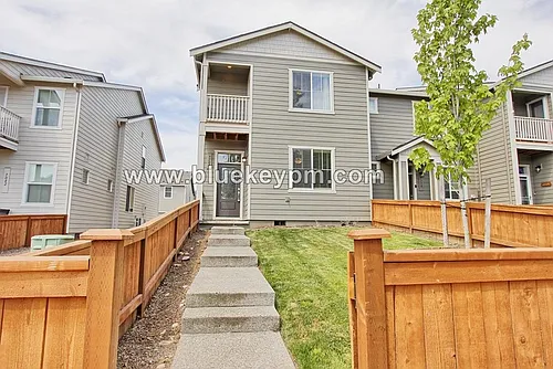 7104 NE 155th Pl Photo 1