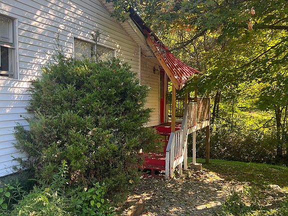 3rd image of 7903 Lake Louisvilla Dr