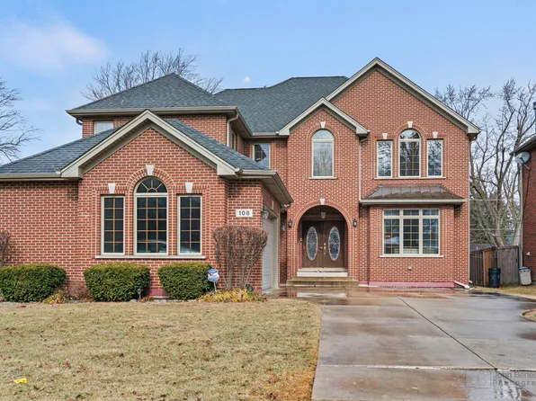108 Oakwood Ave, Des Plaines, IL 60016