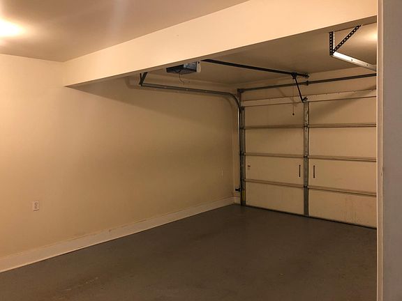 over-sized 1 car garage with space for storage