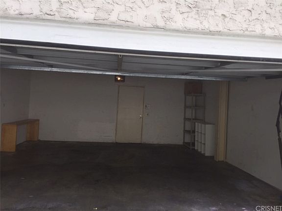 4th image of 18411 Hatteras St Unit 208