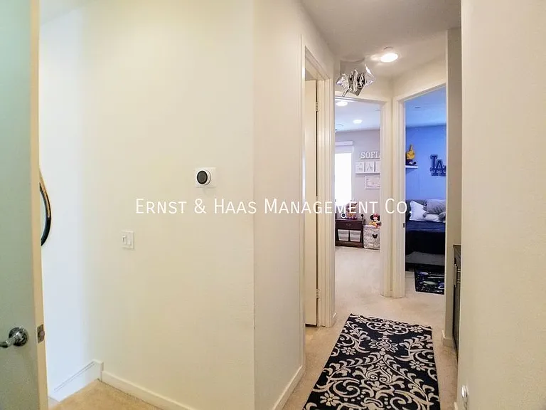 5777 Acacia Ln — Photo 25