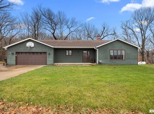 1 Hopewell Dr, Hopewell, IL 61565