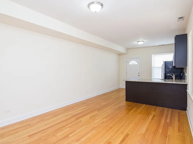 Arthur Apartments — Photo 7